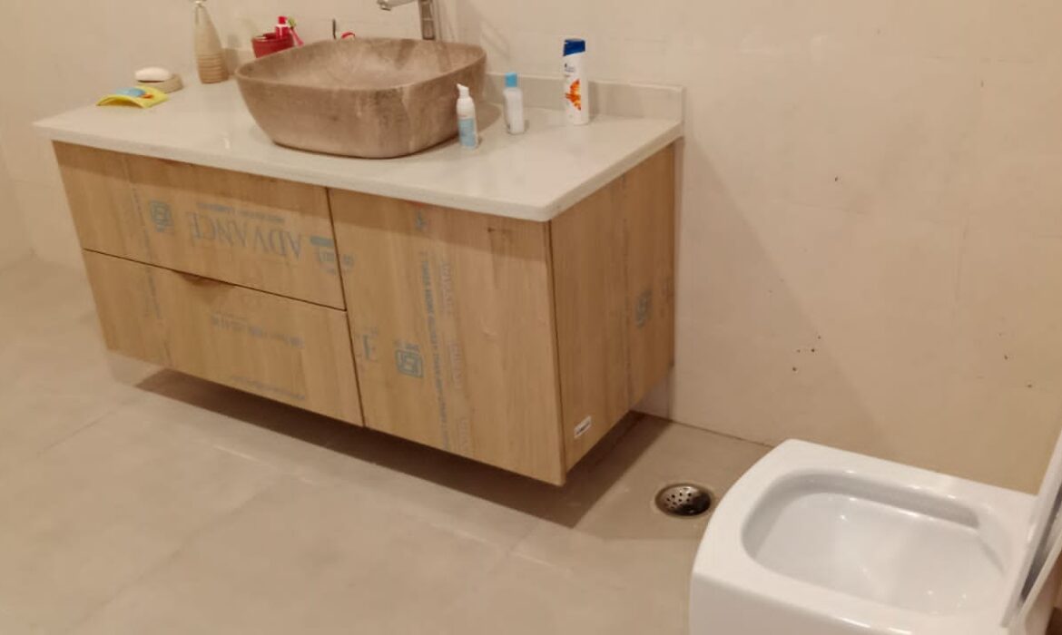 BATHHROOM VANITY