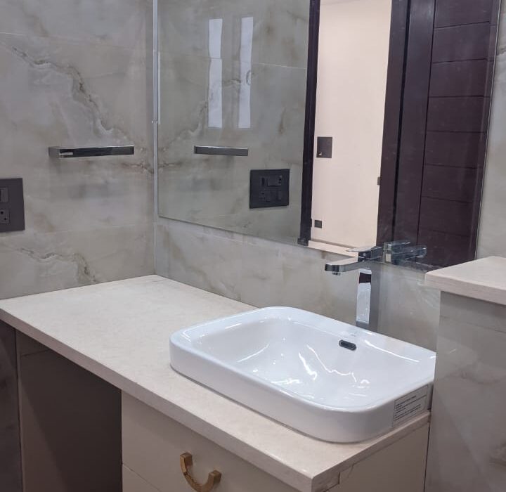 BATHHROOM VANITY 2