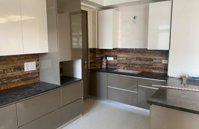 MODULAR KITCHEN